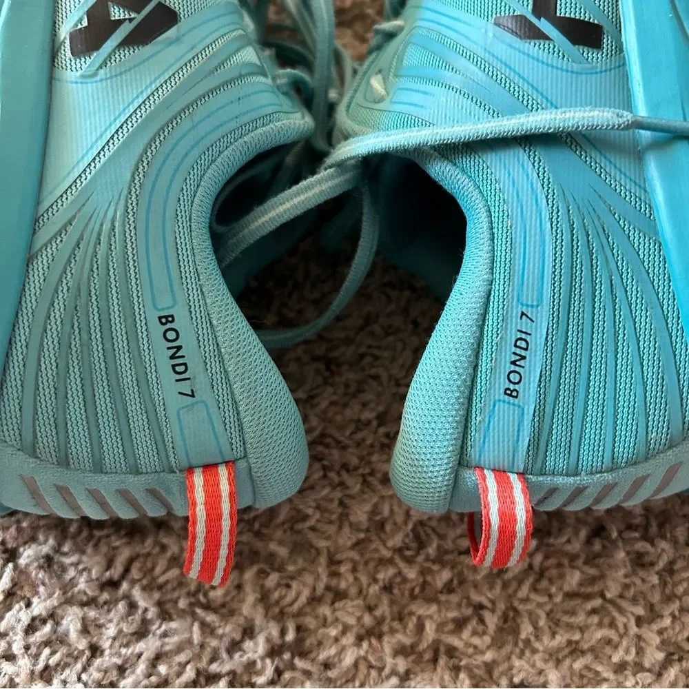 Hoka one bondi